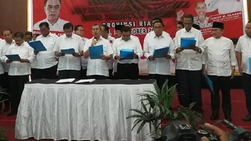Buntut Deklarasi Dukung Jokowi, Kemendagri Siap Beri Pembinaan 11 Kepala Daerah Riau