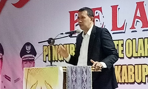Bupati Sukiman Kukuhkan Pengurus KONI Rokan Hulu 2022-2026
