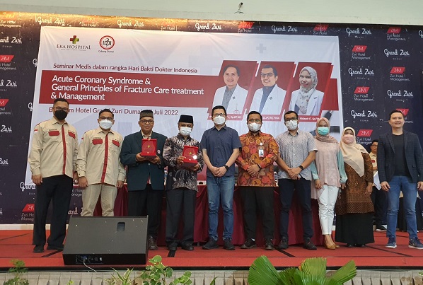 Eka Hospital Gelar Seminar Medis Penanganan Jantung Coroner dan Korban Kecelakaan di Dumai