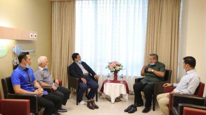 Hari Ini, Prabowo bakal Jenguk Ani Yudhoyono di Singapura 