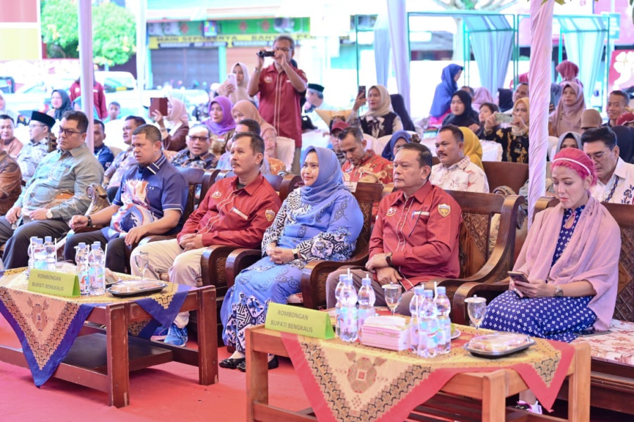 Bupati Ajak Masyarakat Bergandeng Tangan Dukung Penyandang Disabilitas