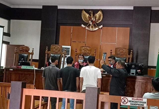 Sidang Narkoba di PN Pasir Pengaraian, Jaksa Pertanyakan Keberadaan Penyidik Saat Penemuan Barang Bukti