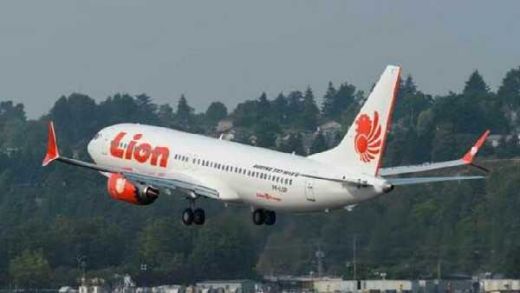 Puing Pesawat Lion Air JT-610 Ditemukan di Laut Sedalam 30-35 Meter, Basarnas Lakukan Penyelaman..