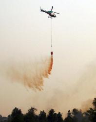 Helikopter Lanjutkan Operasi Pengeboman Air di Riau