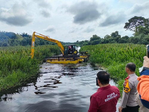 Wabup Bagus Tinjau Sungai Disepanjang Siak Kecil