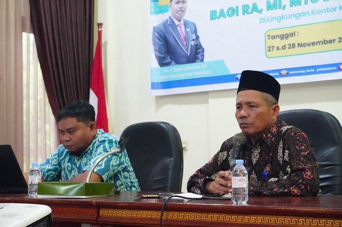 Kemenag Pekanbaru Gelar Bimtek EMIS 4.0 untuk Perkuat Validitas Data Madrasah