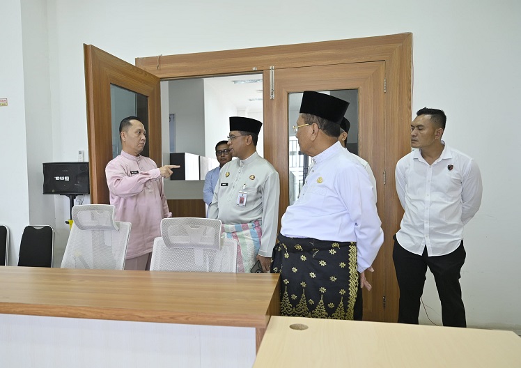 Bupati Rohil H. Bistamam Lakukan Inspeksi Mendadak