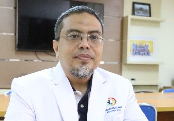 Tim Dokter RSUD AA Tangani Kasus Paru-Paru Bocor Tanpa Operasi Pertama di Indonesia