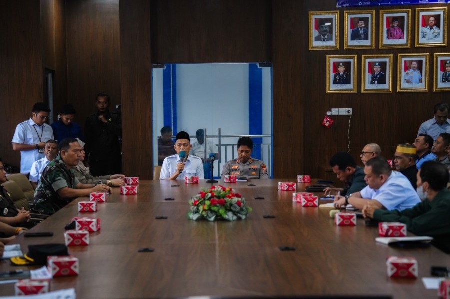 Pemko Dumai Bersama Forkopimda Gerak Cepat Redam Potensi Konflik TKBM, Tegaskan Komitmen Iklim Investasi Aman dan Kondusif