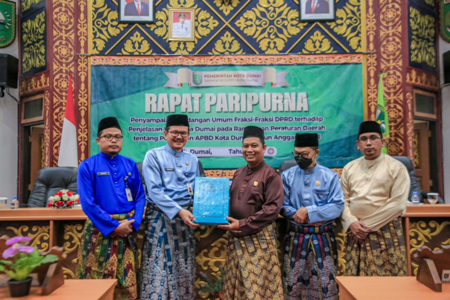 Sekdako Dumai Sampaikan Tanggapan Terhadap RanperdaPerubahan APBD 2023