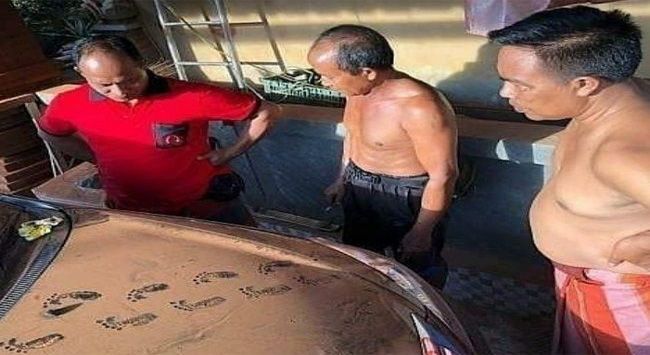 Heboh! Ada Pencuri Diduga Tuyul, Jejak Kaki Anak Kecil Tertinggal di Kap Mobil