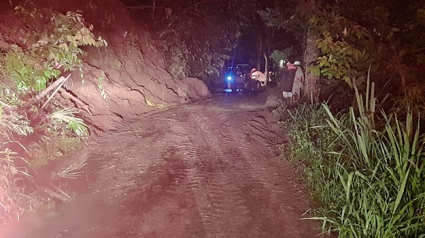 5 Titik Longsor di Agam Sumbar, Akses Jalan Terputus