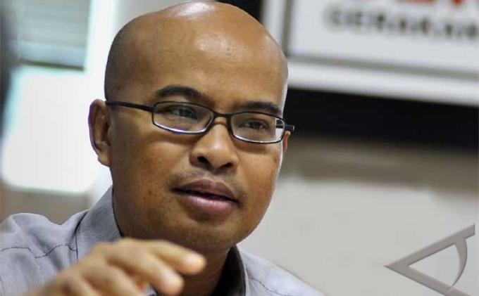 Jokowi Minta 689 WNI Eks ISIS Dicekal Masuk Indonesia, Desmon: Bagaimana Kalau Itu Keponakan Mahfud?