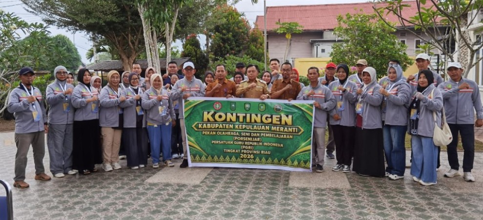 Bupati Asmar Lepas Kontingen Porsenijar PGRI Meranti, Pesan Jaga Kesehatan, Keselamatan dan Raih Prestasi Gemilang