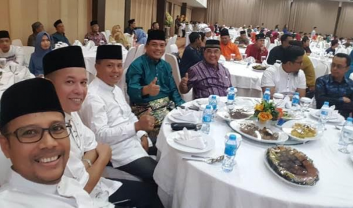 Bupati Irwan Buka Puasa Bersama Warga Asal Meranti di Kota Batam