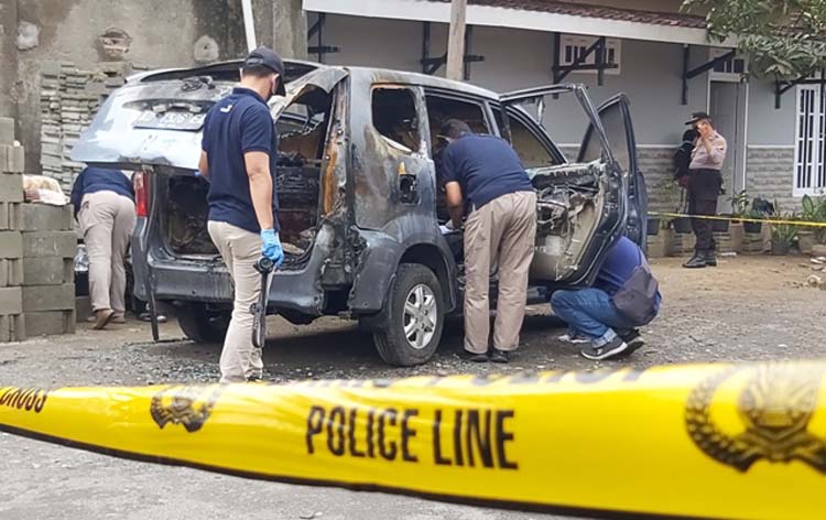 Istri Dokter Tewas Dibunuh dan Mobilnya Sengaja Dibakar, Pelakunya...