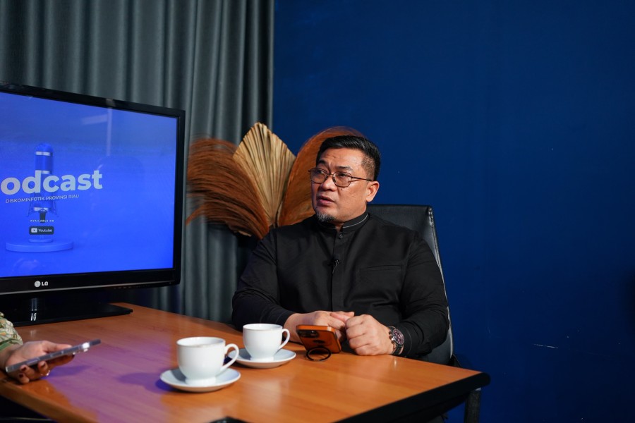 Sekda Riau Syahrial Abdi Ingatkan Bahaya Hoaks di Tengah Pesatnya Era Digital