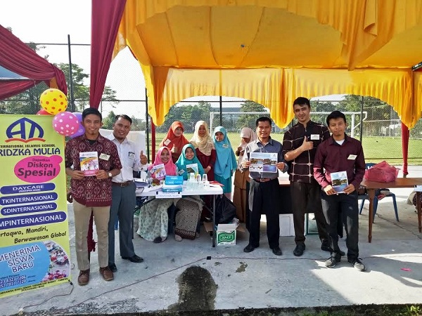 SEKOLAH ISLAM BERSTANDAR INTERNASIONAL... Kini, TK & SD Aridzka Mulia Hadir di Pekanbaru