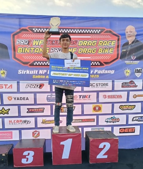 Razeta Group Sang Bintang Gemilang Policeline 2000 - Raih 3 Juara di Event Pro7 WF Dragbike Di Padang