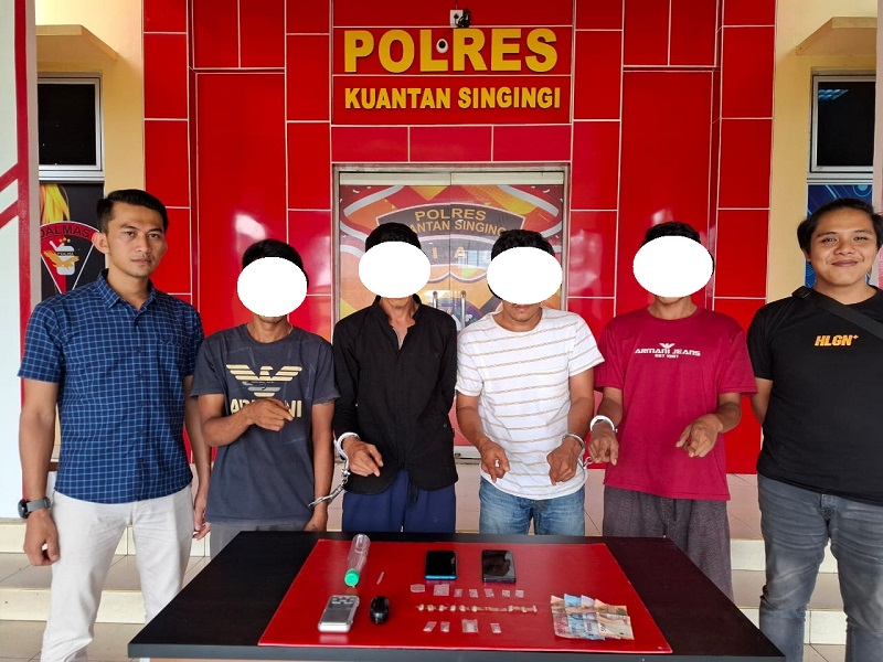 Polres Kuansing Tangkap Empat Warga Pulau Kopung Terkait  Narkotika