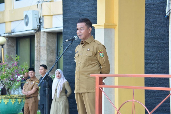 Bupati Kampar Ingatkan Tampilkan pelayanan yang Ramah, Humanis dan Ikhlas Kepada Masyarakat