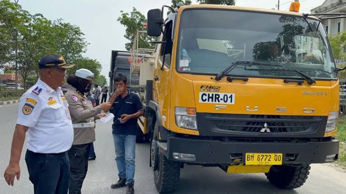 Wako Pekanbaru Pastikan Penertiban Truk Tonase Besar Masuk Kota Berlanjut