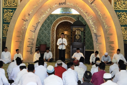 Malam Nanti, Pemko Pekanbaru Serahkan 96 SK Imam Masjid Paripurna 