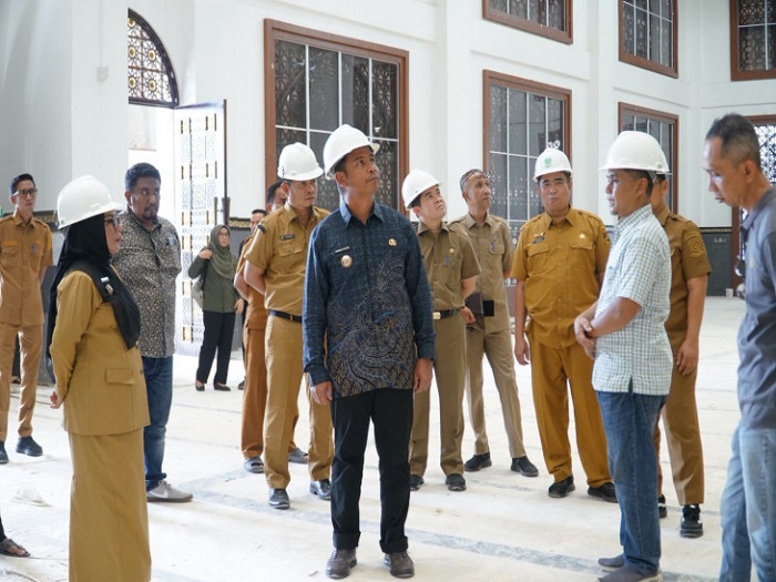 Ahmad Yuzar Tinjau Progres Pembangunan Islamic Center Kampar