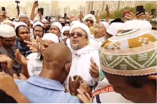 Dubes RI Sebut Habib Rizieq Serobot Doa di Makam Mbah Moen, FPI: Kasihan Kalau Kebencian Sudah Mendarah Daging