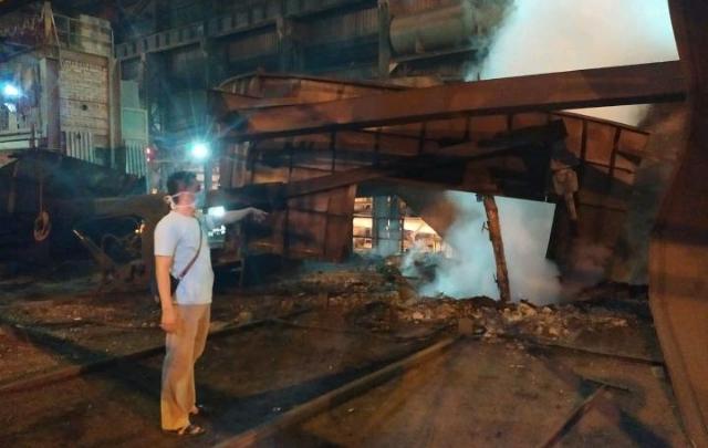 Duarrr! Tungku Peleburan Besi PT RPS di Desa Baru Siak Hulu Meledak, 4 Karyawan Alami Luka-luka