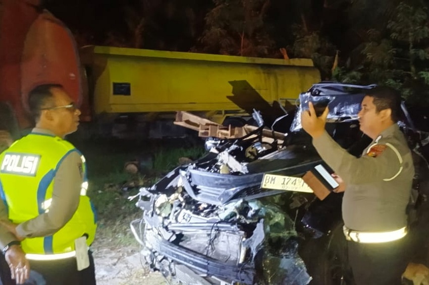 Laka Maut! Tiga Orang Penumpang Honda CRV Tewas di Tol Pekanbaru-Dumai