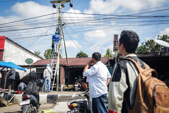 Pemkot Dumai dan Provider Bersihkan Kabel FO di Ruas Jalan Protokol, Ini Titiknya...