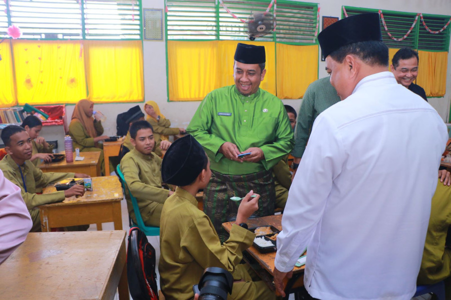 Pemko Sudah terima Juknis, Program Makan Bergizi di Sekolah di Pekanbaru Mulai Dilaksanakan 6 Januari