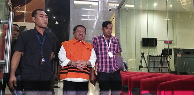 KPK Limpahkan Surat Dakwaan, Eks Bupati Bengkalis Amril Mukminin Bakal Disidang di PN Tipikor Pekanbaru 