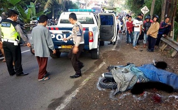 Dikejar Geng Motor, Firdaus Tewas Setelah Motornya Hantam Truk
