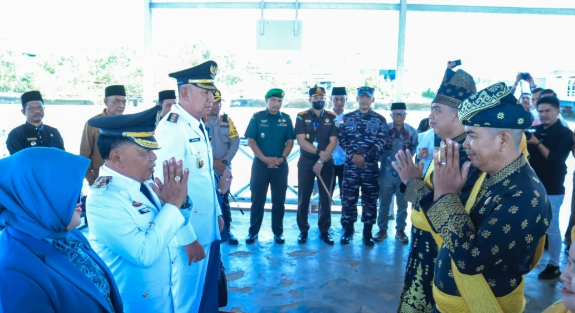 Penyambutan Kedatanagan Bupati dan Wakil Bupati Kepulauan Meranti