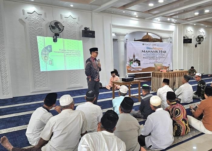 Jemaah Haji Riau Akan Terima  750 Riyal  Biaya Living Cost, Diserahkan di Batam