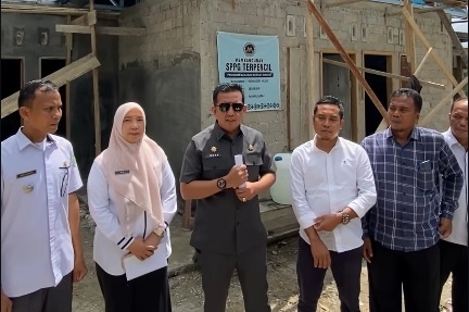 Sekda Inhu Tinjau Pembangunan Dapur SPPG dan Koperasi Merah Putih  di Seberida