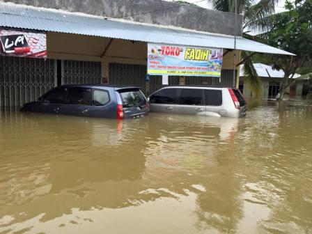 Riau Terendam Banjir, Kepala BPBD Riau Sebut Kiriman dari Sumbar