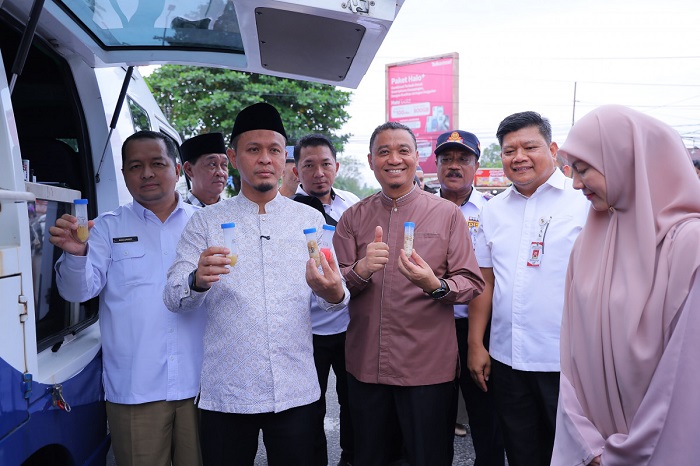 Pemko Pekanbaru dan BBPOM Uji Sampel Takjil di Pasar Ramadhan WR Supratman