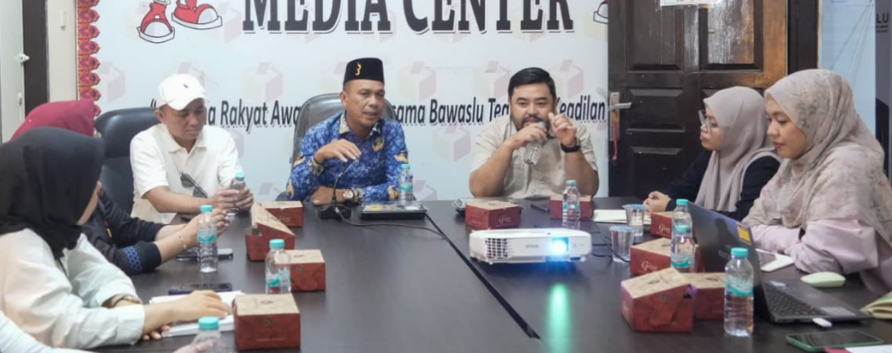 Bawaslu Kuansing Perkuat Keterbukaan Informasi Publik, Siapkan MoU dengan Dinas Kominfos