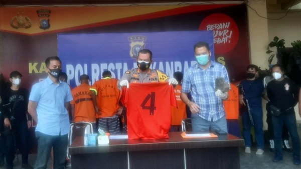 Polisi Tangkap 8 Pelaku Penyerangan Petugas Bea Cukai