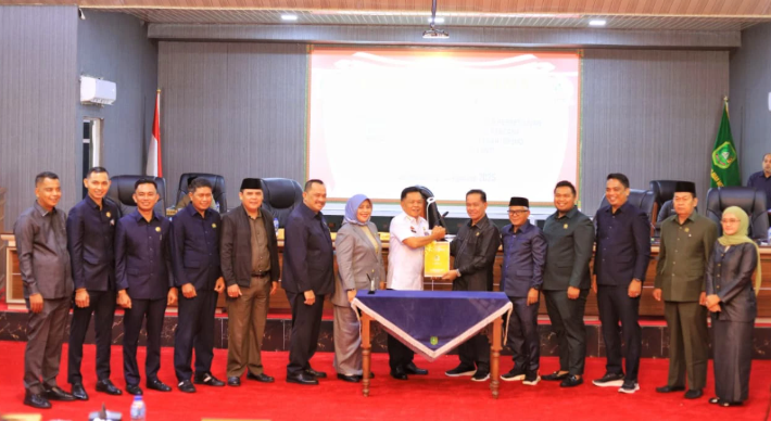 RPJMD 2025–2029 Disahkan, Bupati Asmar: Bukan Sekadar Rencana, Tapi Blueprint Masa Depan
