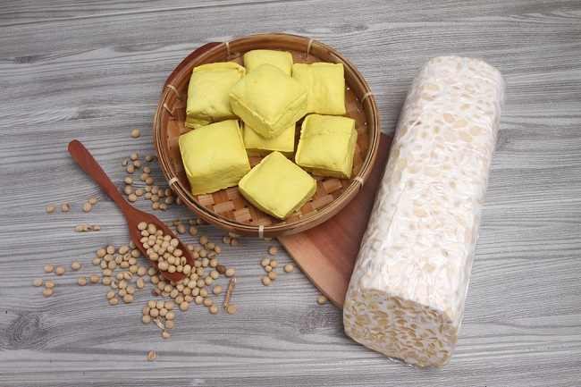 Tahu atau Tempe, Mana yang Lebih Sehat untuk Anak?