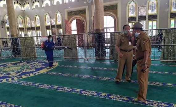 Masjid di Pekanbaru Tetap Bolehkan Aktivitas Ibadah, Kecuali Yang Sedang Batuk, Pilek dan Demam, Sebaiknya....
