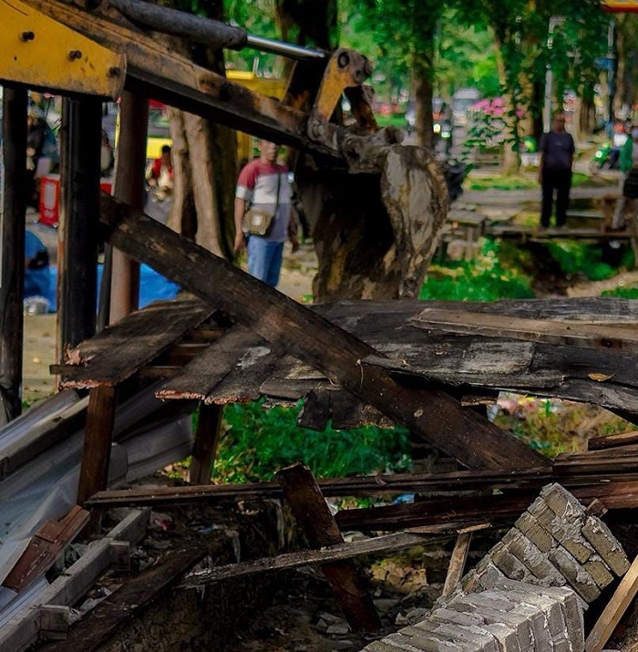 PUPR Pekanbaru Mulai lakukan Normalisasi Drainase Jalan Arifin Ahmad