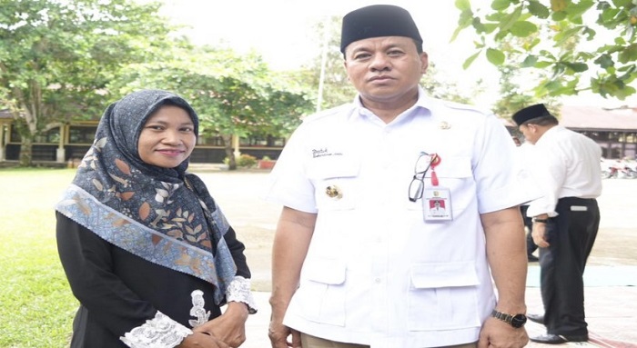 Guru PPPK di Kuansing Dapat Hadiah Umroh dari Bupati