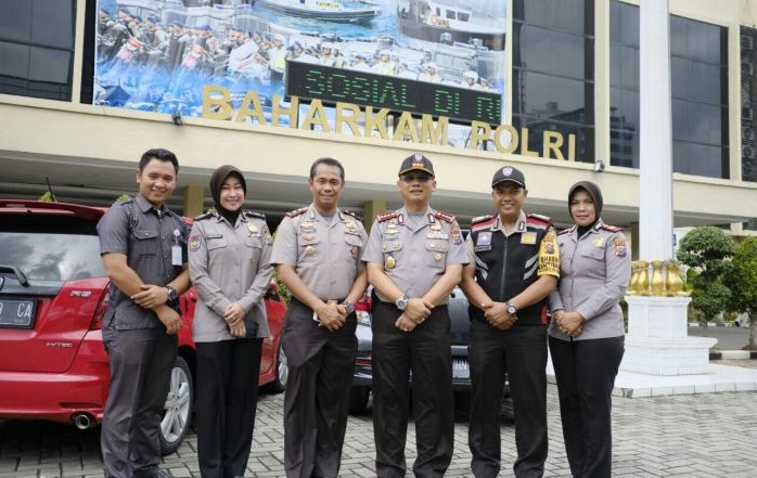 MANTAP...Polresta Pekanbaru Juara Lomba Polmas Award Kapolri 2017