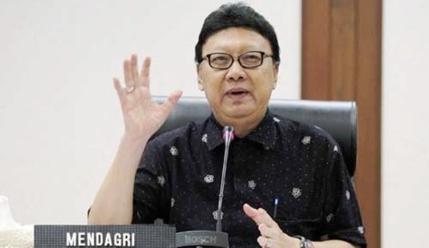 Walah, Nasib Gubernur Riau Masih di Tangan Atuk