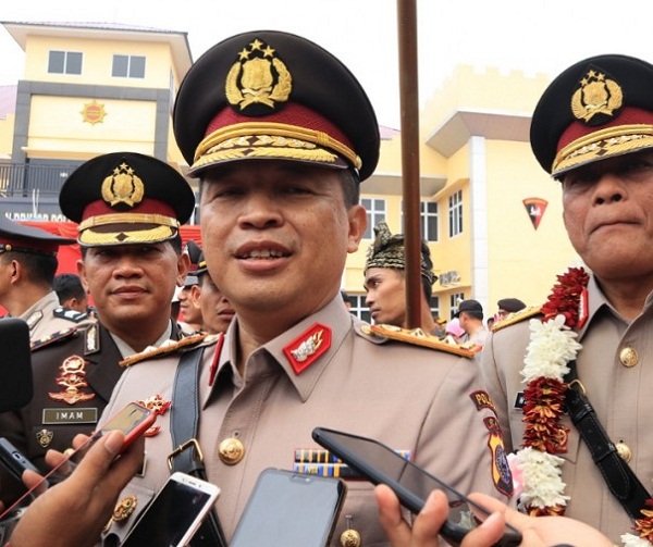 Mampu Minimalisir Karhutla, Kapolda Riau akan Beri Pin Emas Kepada Personil dan Masyarakat Relawan Api